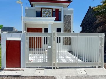 Rumah Minimalis Baru Gress di Perumahan Medokan Ayu Surabaya