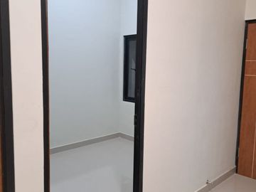 Rumah Minimalis Baru Gress di Perumahan Medokan Ayu Surabaya