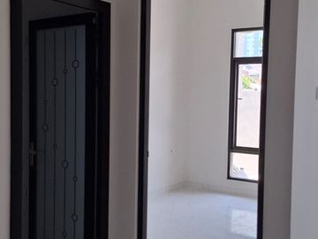 Dijual Rumah Minimalis Baru Gress Lokasi Tenggilis Mejoyo Rungkut Surabaya Timur