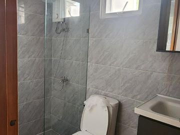 NEW MODERN FOUR BEDROOM HOUSE IN ANGELES CITY FOR SALE