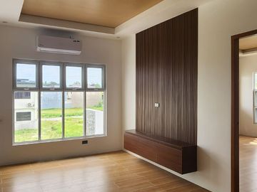 NEW MODERN FOUR BEDROOM HOUSE IN ANGELES CITY FOR SALE