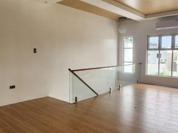 NEW MODERN FOUR BEDROOM HOUSE IN ANGELES CITY FOR SALE