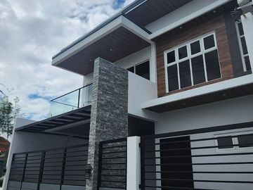 NEW MODERN FOUR BEDROOM HOUSE IN ANGELES CITY FOR SALE