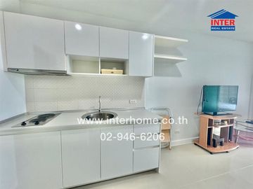 Condominium 31.63 sq.m. Metro Park Sathorn 3-2 near METRO NEST TOWN, on Kanlapaphruek Road, Petchkasem Road, Phasi Charoen District, Bangkok