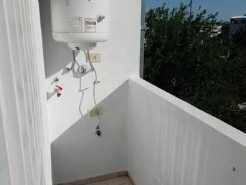 VENTA DEPARTAMENTO 2 AMBIENTES CON BALCON - RAMOS MEJIA