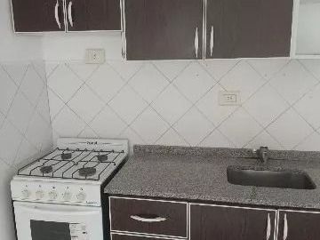 VENTA DEPARTAMENTO 2 AMBIENTES CON BALCON - RAMOS MEJIA