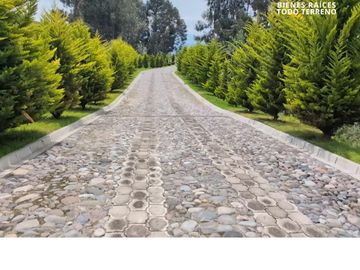 TERRENO DE VENTA MARTINEZ - AMBATO