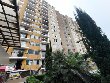 Venta De Departamento En Condominio PARQUES DEL CALLAO De 3 Habitaciones + Áreas Comunes