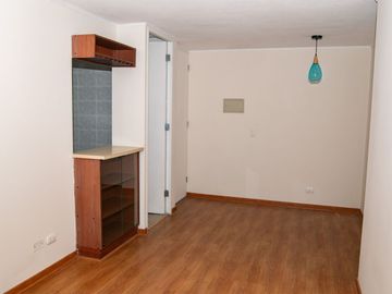 DEPARTAMENTO EN VENTA LA CISTERNA CERCA DE ESTACION DE METRO: COMODIDAD Y UBICACION IDEAL
