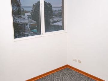DEPARTAMENTO EN VENTA LA CISTERNA CERCA DE ESTACION DE METRO: COMODIDAD Y UBICACION IDEAL