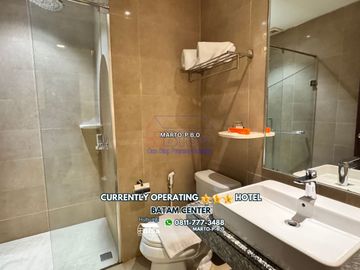 3 Star Hotel Currently Operating Full Facility Batam Center