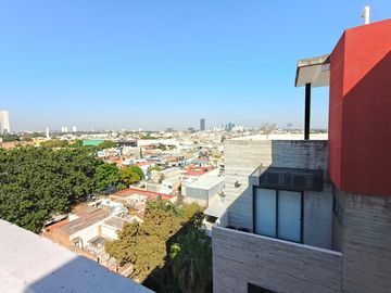 ¡Vive en la colonia Americana en un precioso Penthouse!