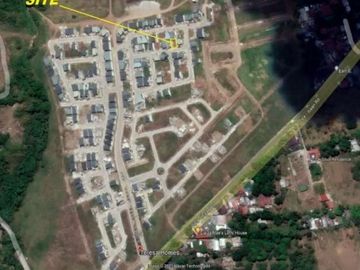 HOUSE AND LOT IN TERESA HOMES LIPA .RUSH!!!