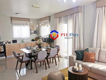 Hausland 4 Bedrooms and 2 Carpark near Subic Bay Freeport Zone