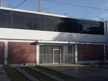 Se Vende Local Comercial En Residencial La Angostura Avenida Principal