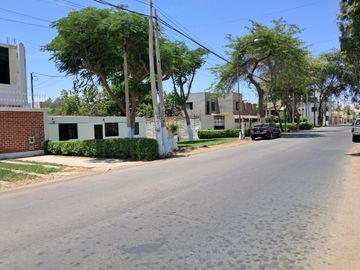 Se Vende Local Comercial En Residencial La Angostura Avenida Principal
