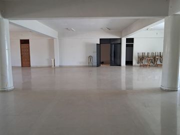 Se Vende Local Comercial En Residencial La Angostura Avenida Principal