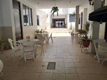 Se Vende Local Comercial En Residencial La Angostura Avenida Principal