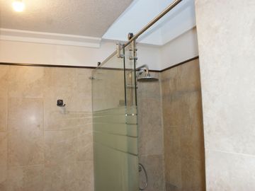 VENTA - CASA - ACABADOS DE LUJO - POMASQUI - NORTE - QUITO