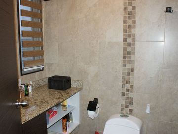 VENTA - CASA - ACABADOS DE LUJO - POMASQUI - NORTE - QUITO