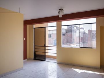 Se vende Departamento - Urb. Los Jazmines, Chiclayo