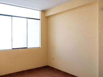 Se vende Departamento - Urb. Los Jazmines, Chiclayo