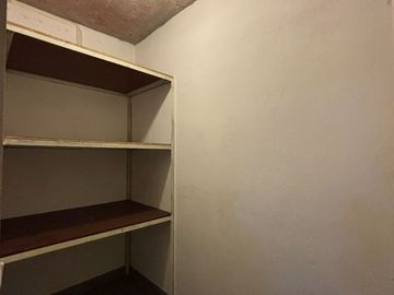 ¡Oportunidad única en San Miguel! 2 Dormitorios, 2 Balcones, Estacionamiento