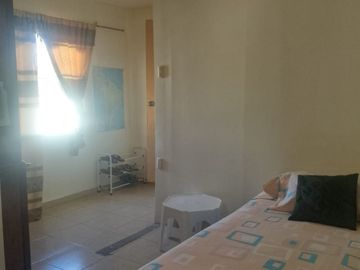 EXCELENTE CASA EN SANTA ELENA