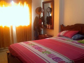 EXCELENTE CASA EN SANTA ELENA