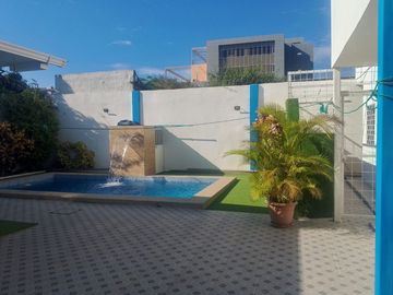 EXCELENTE CASA EN SANTA ELENA