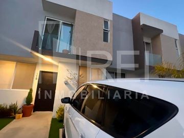 VENTA CASA ARRAYANES EL FORTIN ZAPOPAN