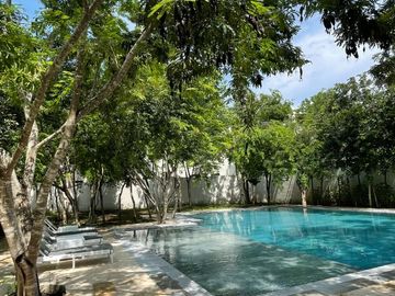 CASA EN PLAYA DEL CARMEN CON ALBERCA PRIVADA, LA MEJOR OPCION EN ACABADOS Y AMENIDADES, ENTREGA INMEDIATA