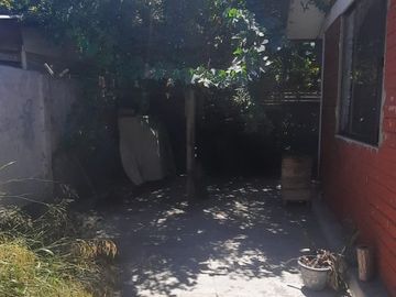 Casa Ampliada en Conjunto Yerbas Buenas, San Bernardo.