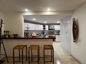 48258 Apartamento en venta en el sector San Lucas, Poblado, Medellin