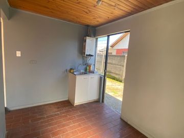 Vendo casa 3 dormitorios 2 baños en Barrio Villa Doña Francisca 2, comuna de Chillán.
