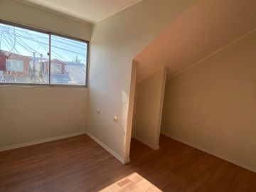Vendo casa 3 dormitorios 2 baños en Barrio Villa Doña Francisca 2, comuna de Chillán.