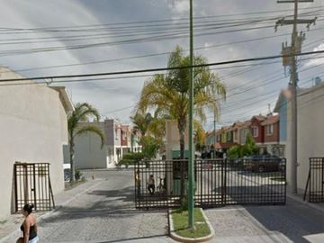 Casa En Remate Bancario En Cto. Panamá, San Francisco Del Rincón, Guanajuato