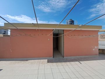 DEPARTAMENTO EN VENTA EN 4to PISO CERCA AL MALL AVENTURA DE CHICLAYO