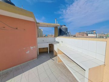 DEPARTAMENTO EN VENTA EN 4to PISO CERCA AL MALL AVENTURA DE CHICLAYO