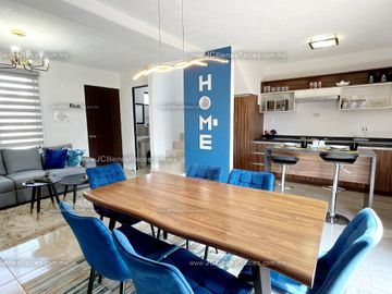 🏡Casa en Venta con Alberca🏊 y Acceso Controlado👮 cerca de Ciudad Industrial🏙️ 💲1,344,000💰✨