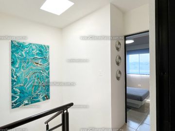 🏡Casa en Venta con Alberca🏊 y Acceso Controlado👮 cerca de Ciudad Industrial🏙️ 💲1,344,000💰✨