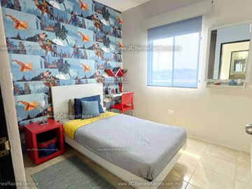 🏡Casa en Venta con Alberca🏊 y Acceso Controlado👮 cerca de Ciudad Industrial🏙️ 💲1,344,000💰✨
