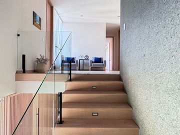 CASA EN VENTA EN LAS CAÑADAS