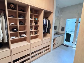 CASA EN VENTA EN LAS CAÑADAS