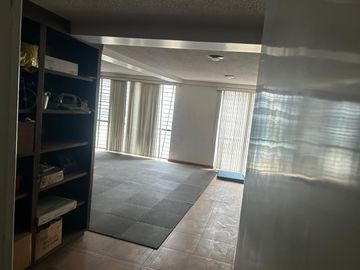 Casa en Renta y Venta Lomas de Tecamachalco 450 m²