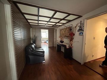 Casa en Renta y Venta Lomas de Tecamachalco 450 m²