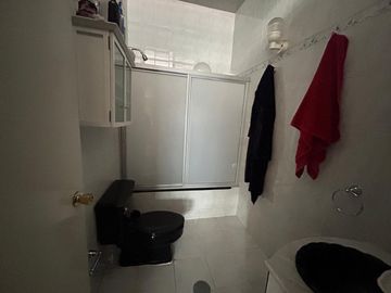 Casa en Renta y Venta Lomas de Tecamachalco 450 m²