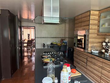 Casa en Renta y Venta Lomas de Tecamachalco 450 m²