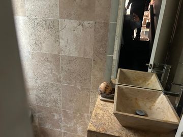 Casa en Renta y Venta Lomas de Tecamachalco 450 m²