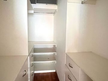 DEPARTAMENTO EN PRIMER PISO